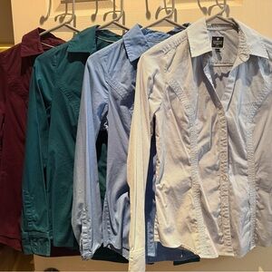 Bundle Express “The Essential” Women's Button-Down